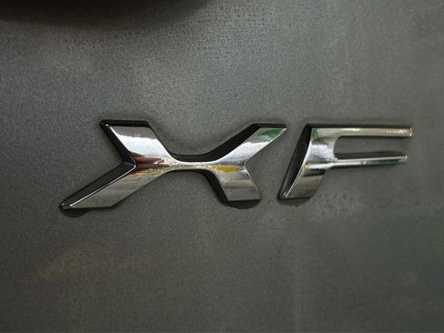 Used 2013 Jaguar XF 3.0 image 47