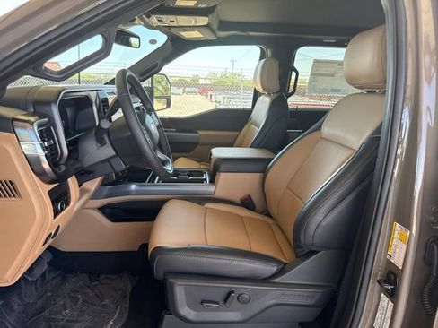 New 2026 Ford F250 Lariat w/ Lariat Ultimate Package AWD/4WD image 13