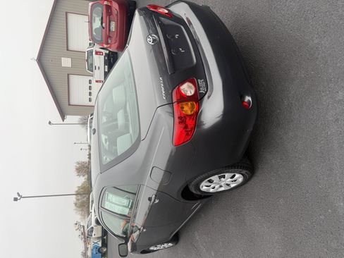 Used 2010 Toyota Corolla image 4