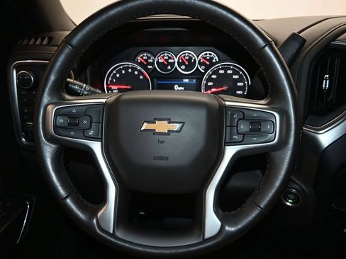 Used 2020 Chevrolet Silverado 1500 LTZ AWD/4WD image 13