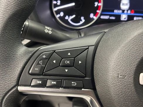 Used 2024 Nissan Sentra SV FWD image 18