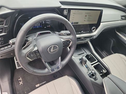 Used 2024 Lexus TX 500h AWD w/ Technology Package image 10