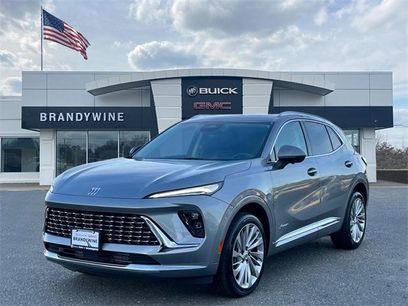 New 2025 Buick Envision Avenir