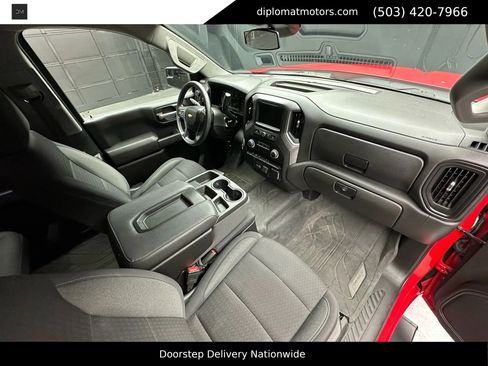 Used 2023 Chevrolet Silverado 1500 Custom image 18