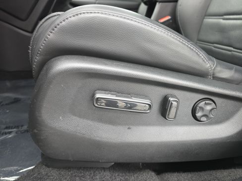 Certified 2020 Honda CR-V EX-L image 29