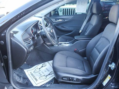 Used 2020 Chevrolet Malibu LT image 17