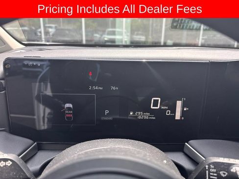 Certified 2025 Nissan Kicks S AWD/4WD image 10