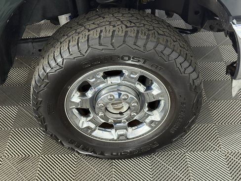 Used 2014 Ford F250 XLT w/ XLT Premium Package image 15