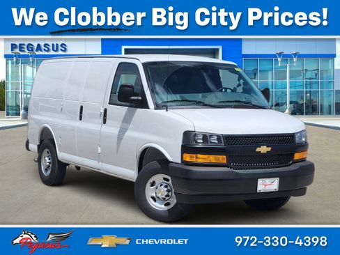 New 2026 Chevrolet Express 2500 image 1