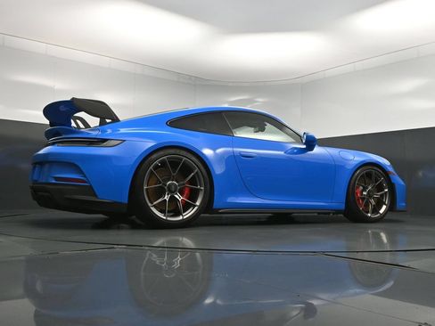 Used 2022 Porsche 911 GT3 RWD image 27