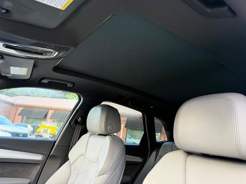 Used 2018 Audi SQ5 Prestige AWD/4WD image 22