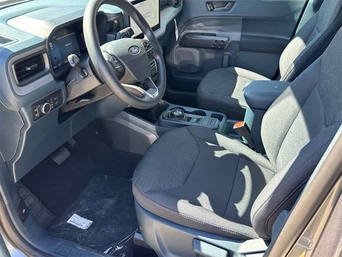 New 2025 Ford Maverick XL image 10