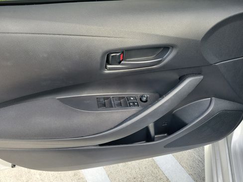 Used 2024 Toyota Corolla LE FWD image 20