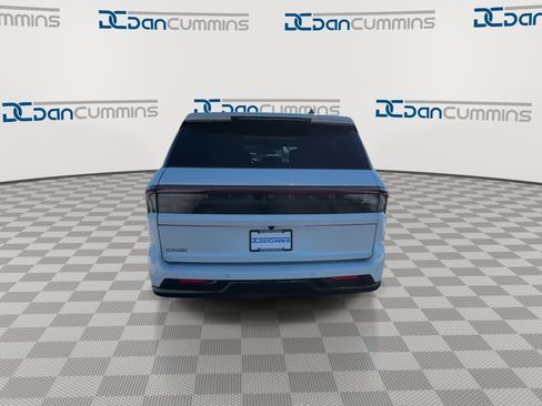 New 2026 Lincoln Navigator L Reserve w/ Jet Appearance Package image 7
