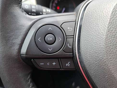 Used 2022 Toyota RAV4 Limited AWD/4WD image 17