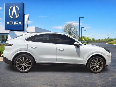 Used 2021 Porsche Cayenne S AWD/4WD image 26