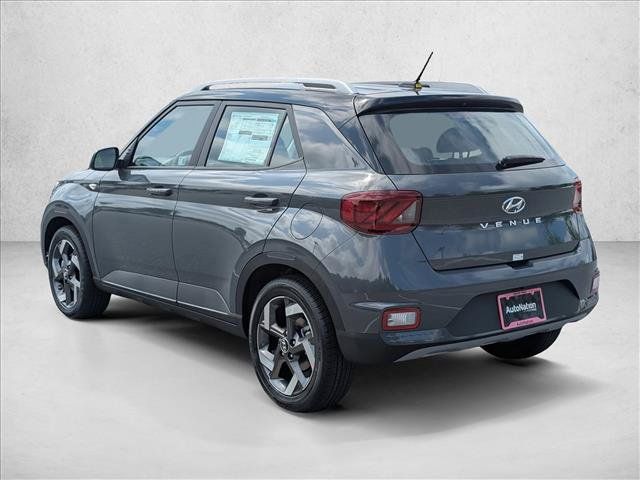 Certified 2025 Hyundai Venue Limited FWD image 2