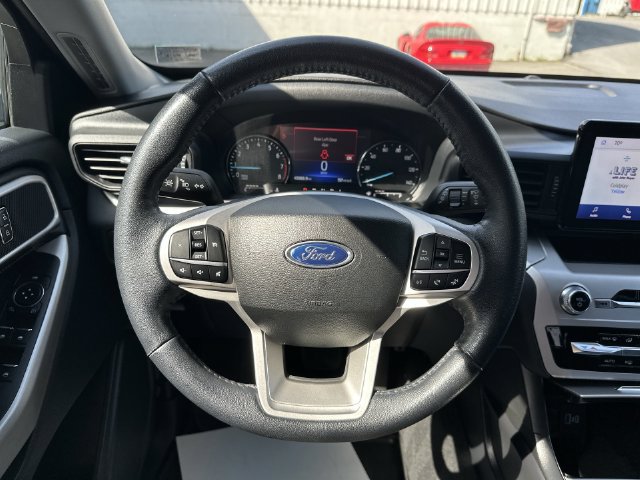 Used 2022 Ford Explorer XLT w/ Class IV Trailer Tow Package AWD/4WD image 20
