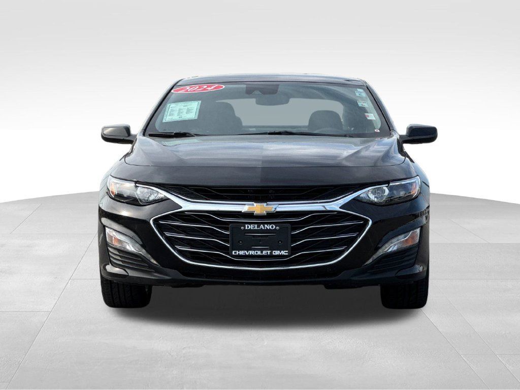 Used 2024 Chevrolet Malibu LT FWD image 8