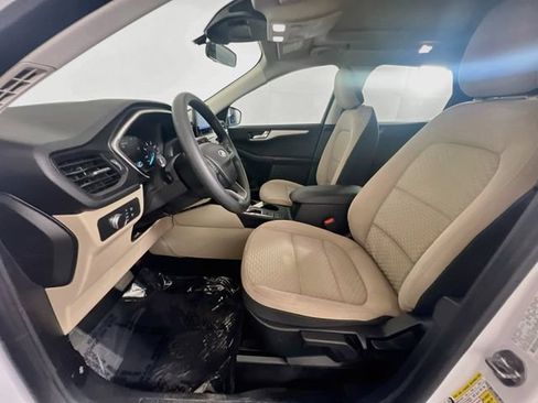 Used 2021 Ford Escape SE FWD image 20