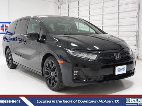 Used 2025 Honda Odyssey Sport-L image 3