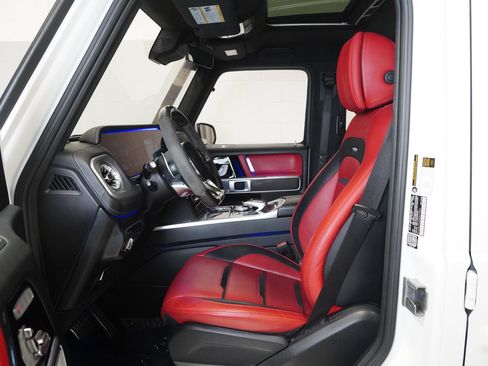 Certified 2021 Mercedes-Benz G 63 AMG 4MATIC image 11