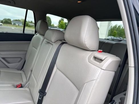 Used 2018 Volkswagen Atlas SE AWD/4WD image 21