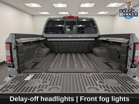 Used 2022 Nissan Frontier PRO-4X w/ Pro-4X Premium Package image 31