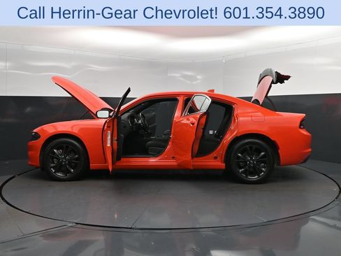 Used 2022 Dodge Charger SXT w/ Blacktop Package AWD/4WD image 46