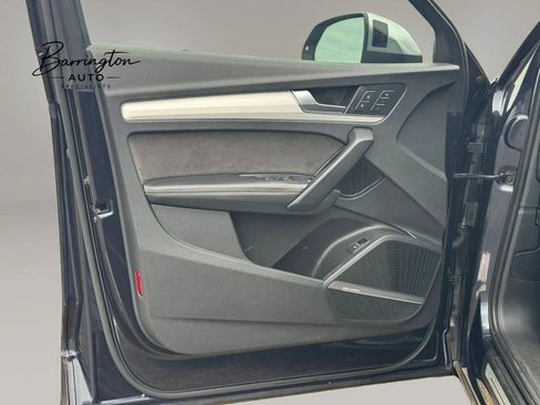 Used 2018 Audi SQ5 Premium Plus w/ S Sport Package AWD/4WD image 15