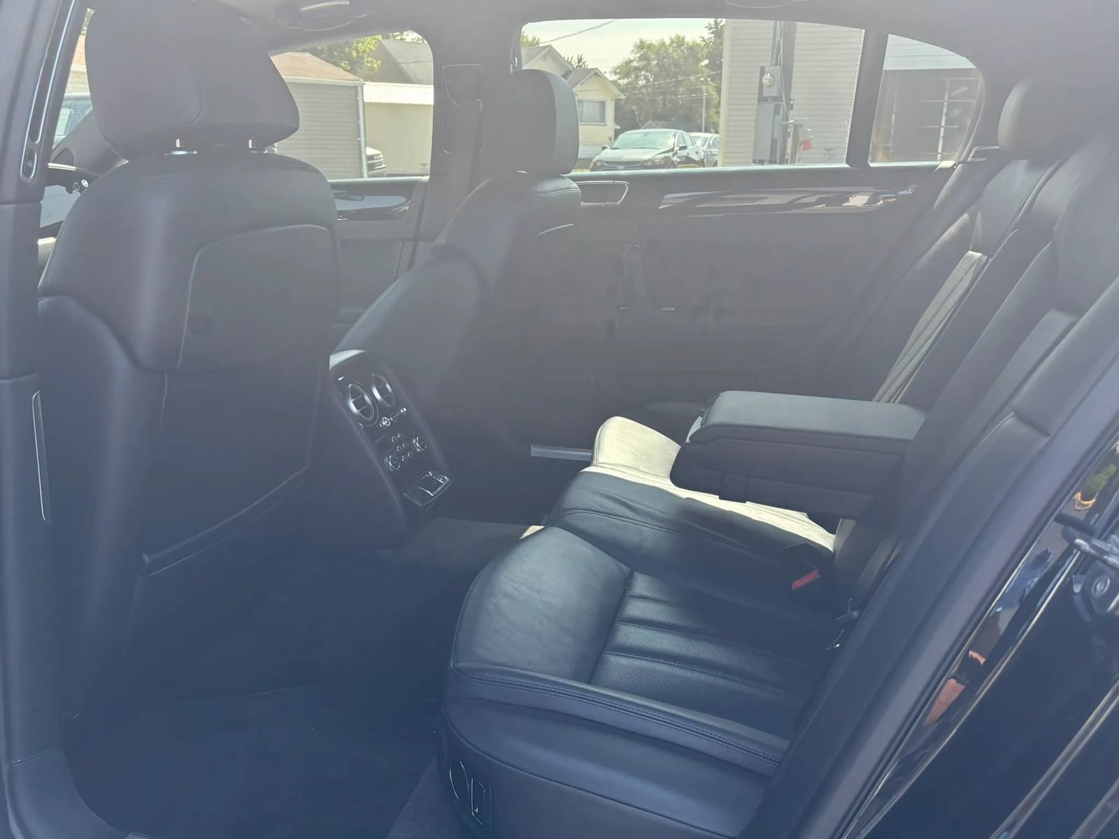 Used 2006 Bentley Flying Spur Flying Spur AWD/4WD image 33
