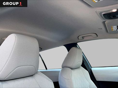 Used 2023 Toyota Corolla Cross L FWD image 13