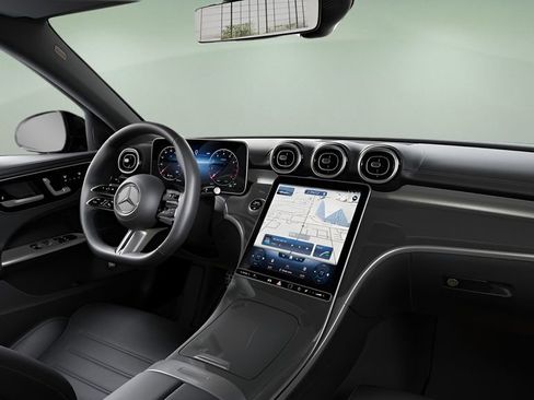 Used 2025 Mercedes-Benz C 300 Sedan image 41