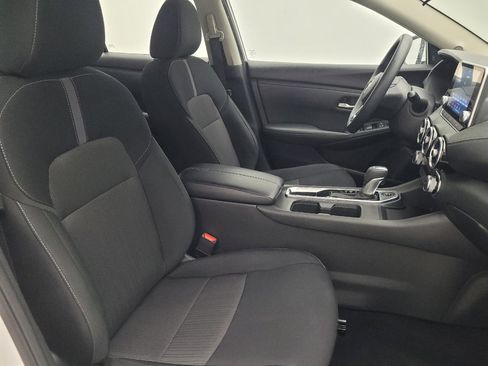 Used 2025 Nissan Sentra SV FWD image 21