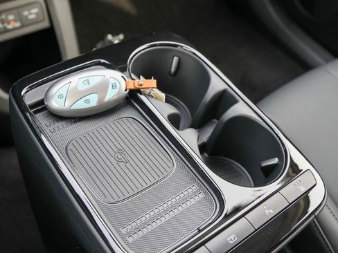 New 2026 Hyundai Ioniq 5 SEL image 14