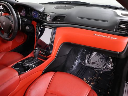 Used 2017 Maserati GranTurismo Sport RWD image 26