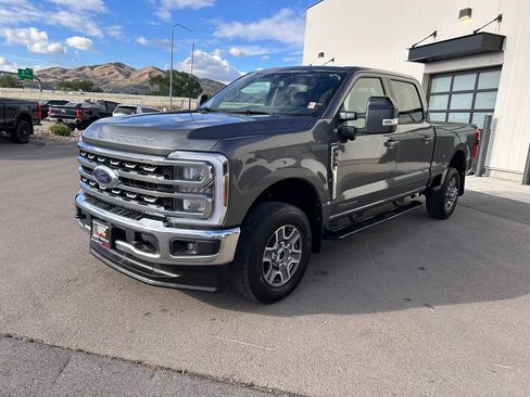 Used 2026 Ford F350 Lariat AWD/4WD image 1