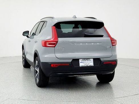 New 2026 Volvo XC40 B5 Plus w/ Protection Package Premier image 6