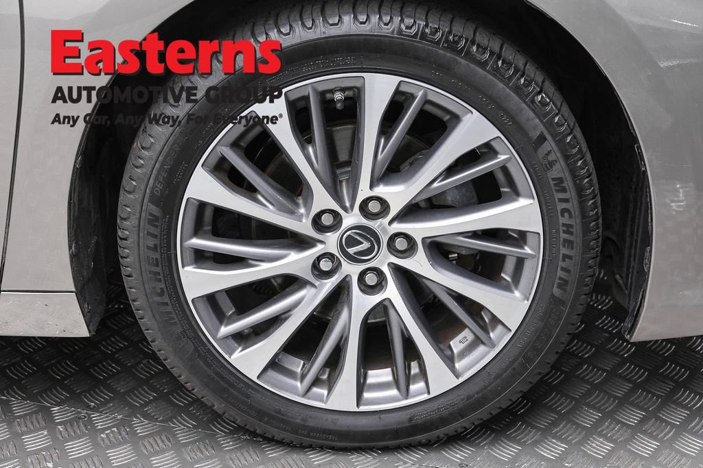 Used 2021 Lexus ES 350 w/ Premium Package FWD image 34