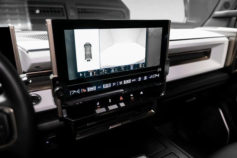 Used 2024 GMC Hummer EV 2X w/ LPO, Illumination Package AWD/4WD image 41