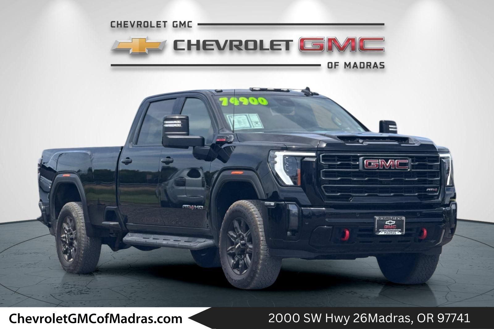 Used 2024 GMC Sierra 2500 AT4 w/ Technology Package AWD/4WD image 1