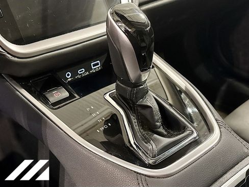 Used 2024 Subaru Outback Onyx Edition image 18