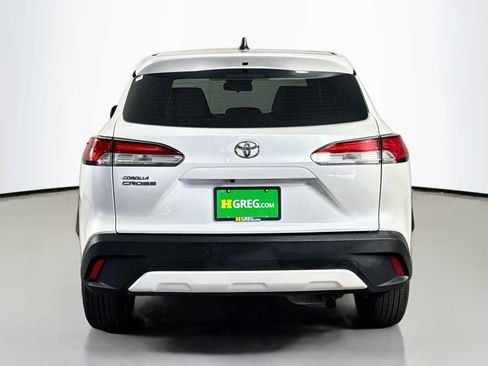 Used 2023 Toyota Corolla Cross L FWD image 8