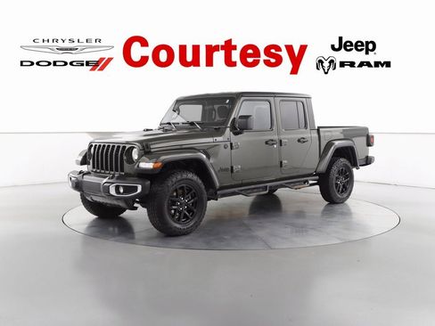 Certified 2021 Jeep Gladiator Sport image 9