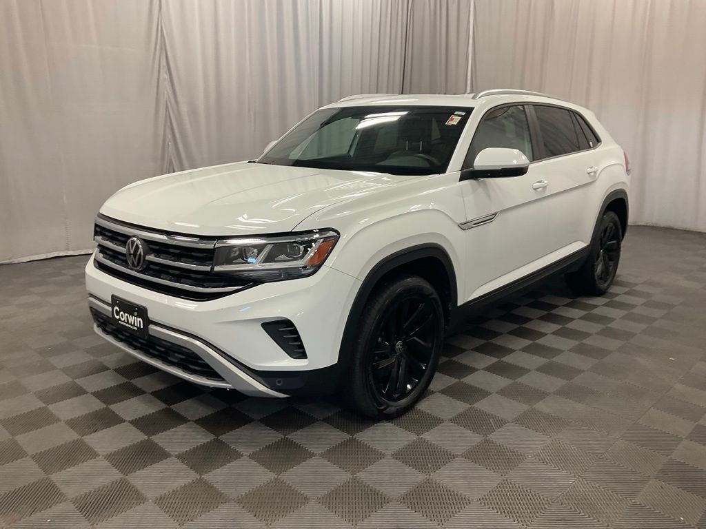 Used 2023 Volkswagen Atlas Cross Sport SE AWD/4WD image 4