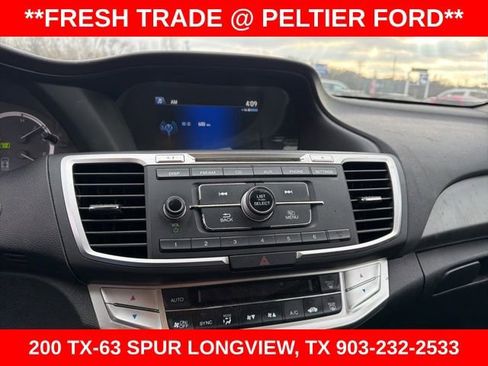 Used 2013 Honda Accord LX image 18