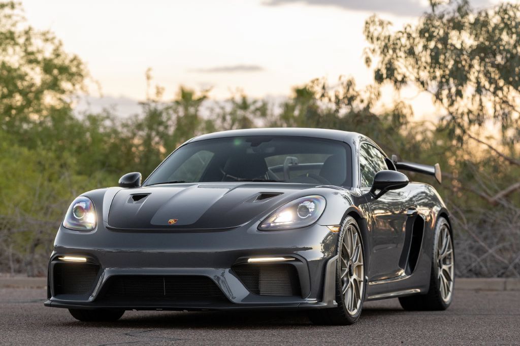 Used 2023 Porsche 718 Cayman GT4 RS RWD image 6
