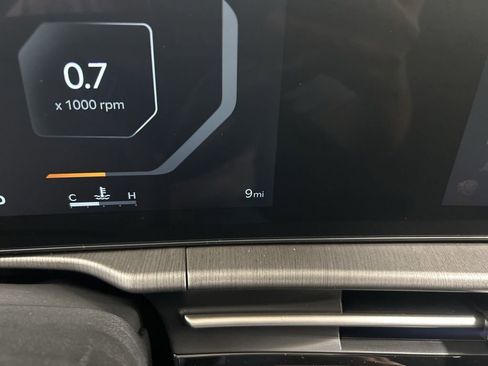 New 2026 Kia Sportage X-Line w/ X-Line Technology Package image 17