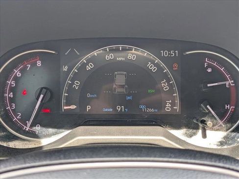 Used 2023 Toyota RAV4 XLE Premium FWD image 11