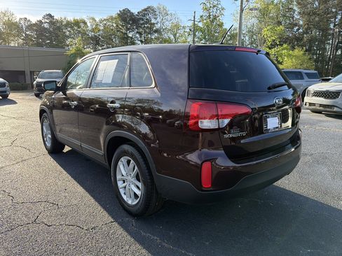 Used 2014 Kia Sorento LX FWD image 8